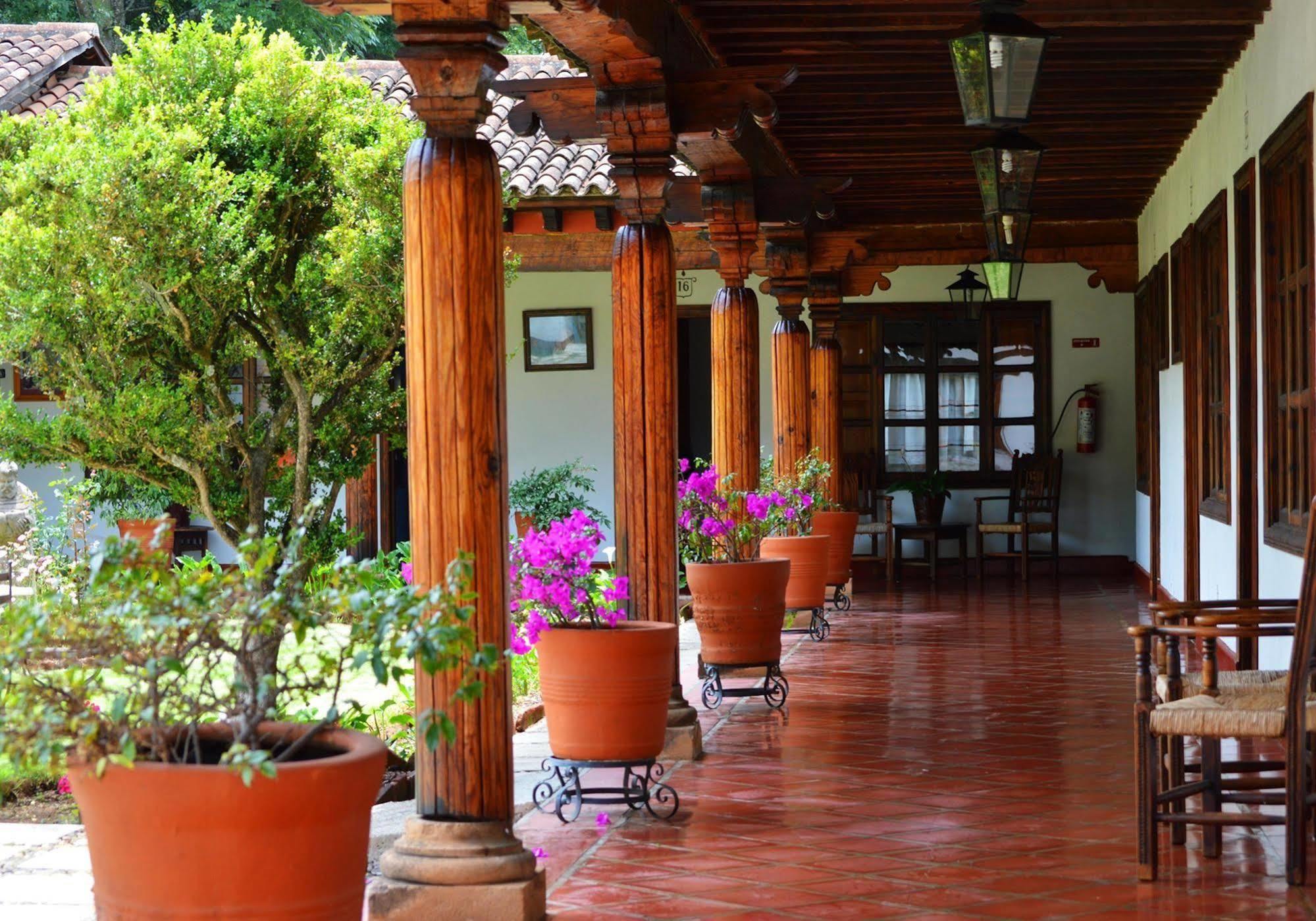 Hosteria San Felipe Pátzcuaro Exterior photo